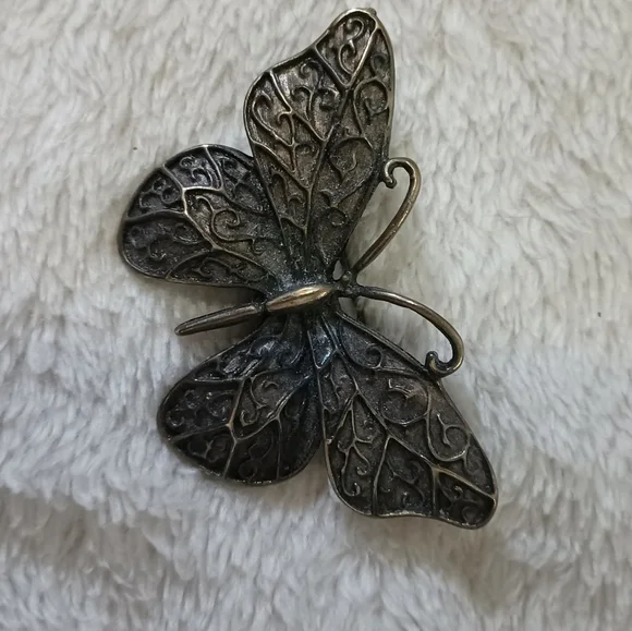 Butterfly Brooch - Picture 1 of 2